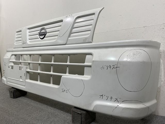 クリッパー トラック NT100 DR16T 純正 フロント バンパー 71711-85T2 
