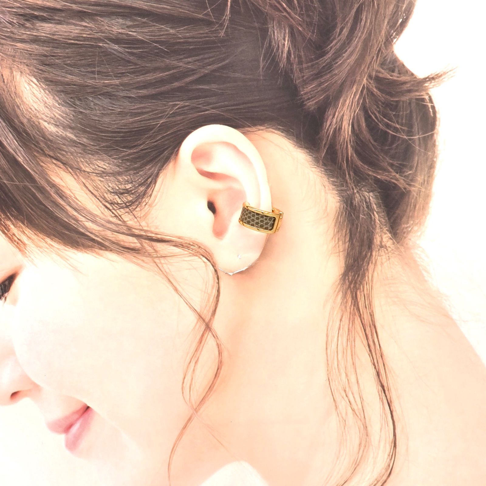 メタリック仕上げ