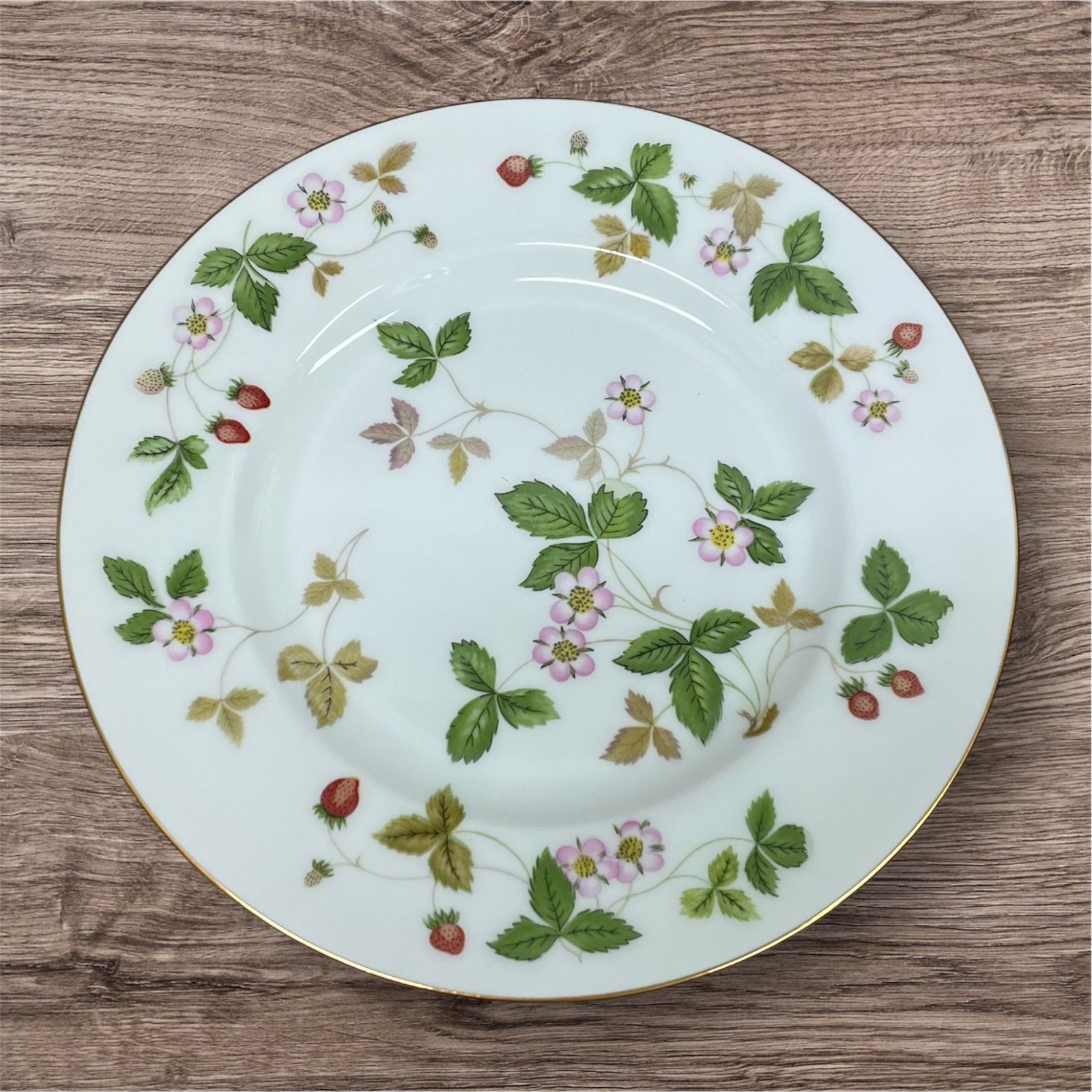 ☆新品未使用☆ WEDGWOOD ウェッジウッド ワイルドストロベリー
