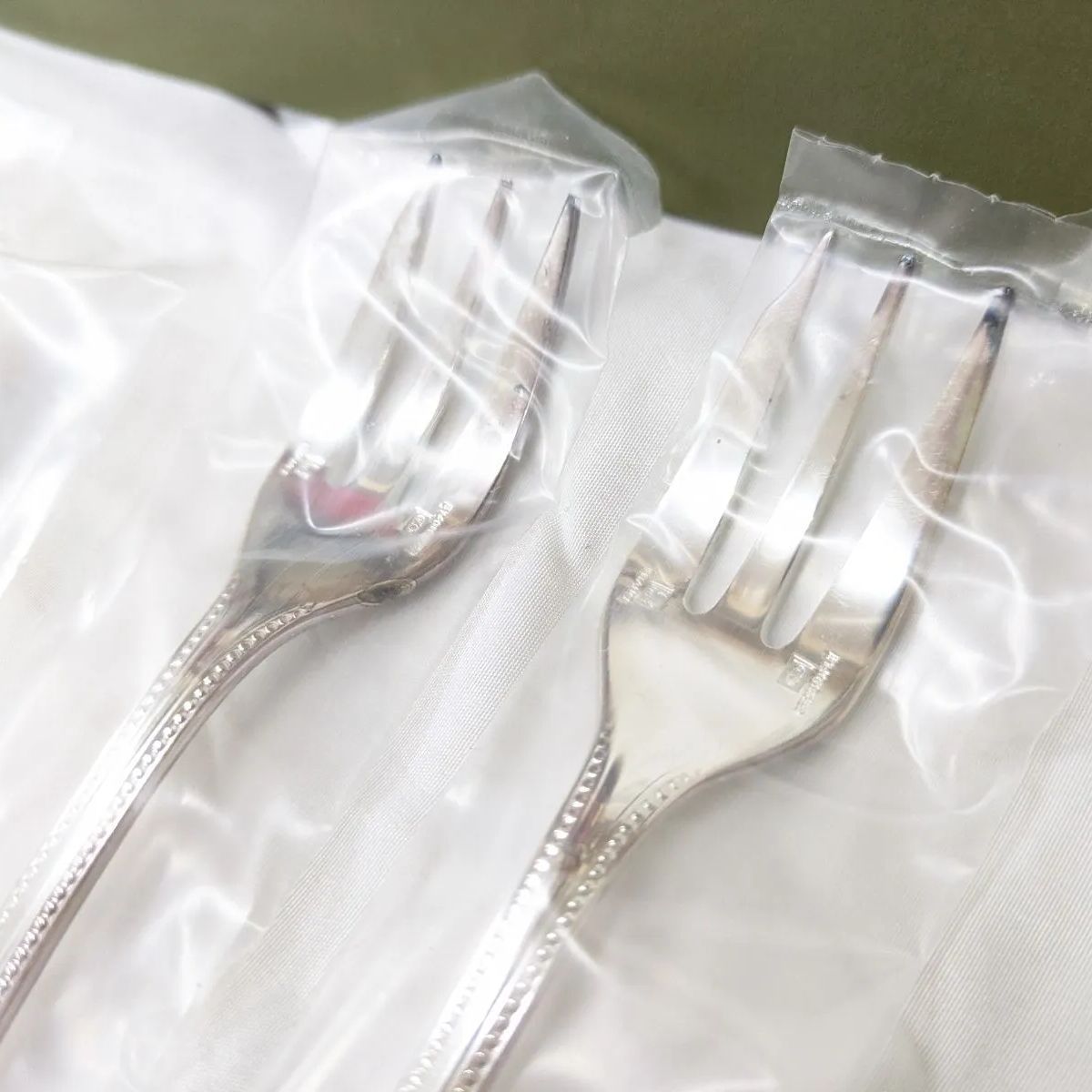 未使用 CHRISTOFLE/クリストフル デミタススプーン2本 フォーク2本