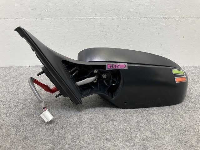 プロボックス/サクシード ベスト NCP160V/NCP165V/NHP160V 純正 左