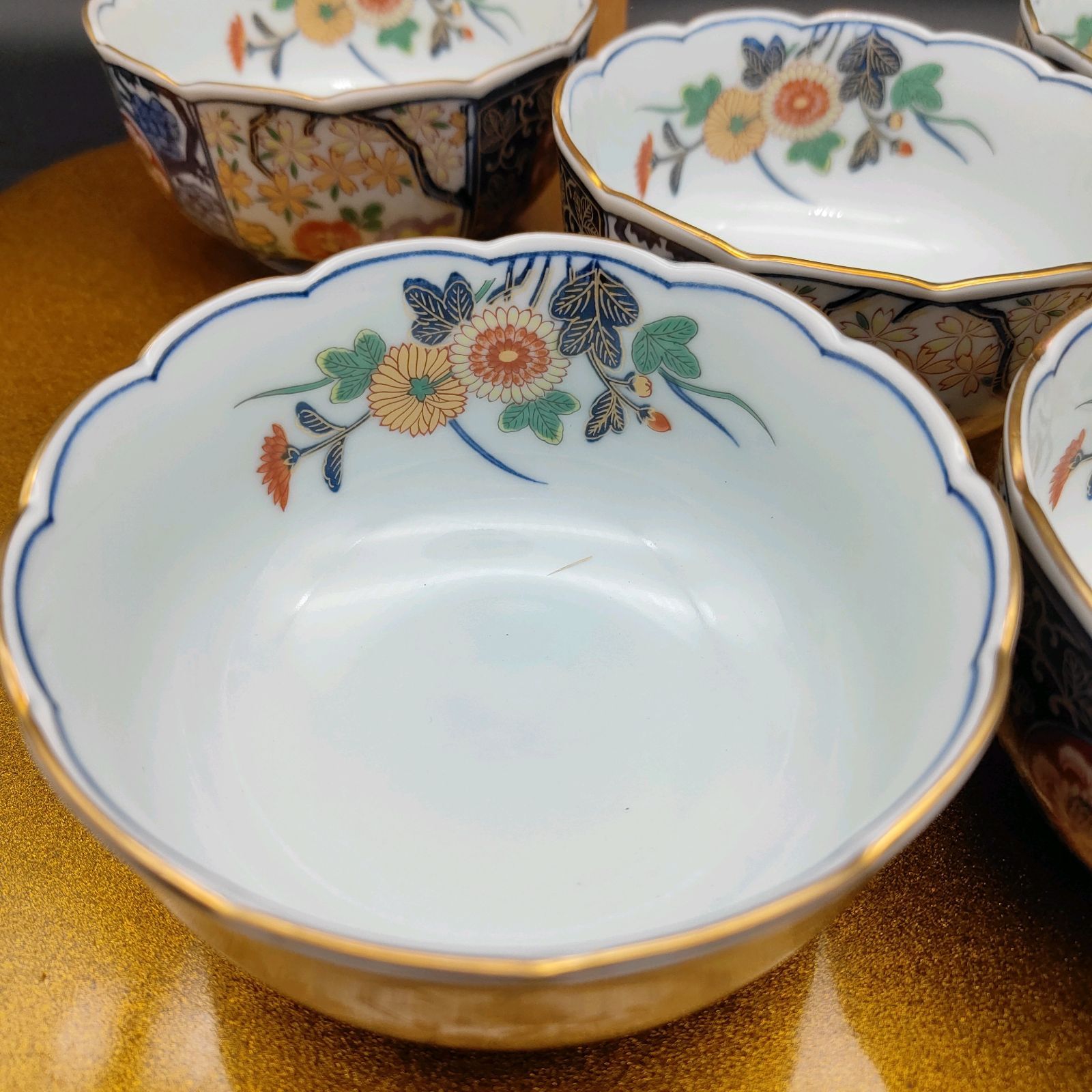 胡窯造 雅古伊万里 小鉢揃 5客 金彩 吉祥文様 呉須赤絵 菊 牡丹 桜S323