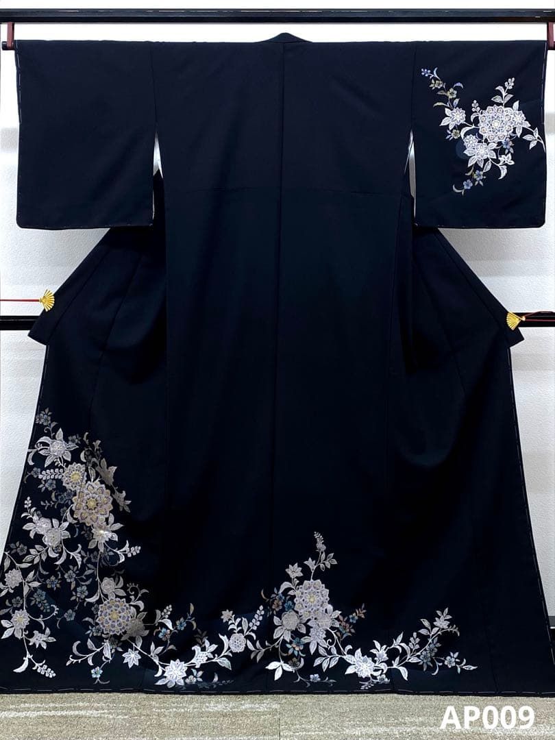 付け下げ 銀彩 金彩 グリッター箔 花 ポリエステル 躾糸付き 付け下げ 銀彩 金彩 グリッター箔 花 ポリエステル 躾糸付き