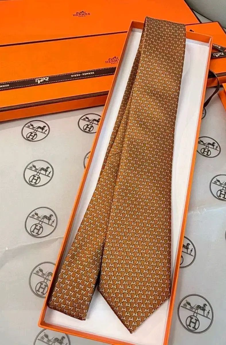 CIBIE シビエ IODE H4 ライト 2個 18cm ベルギー製 旧車 【公式通販】