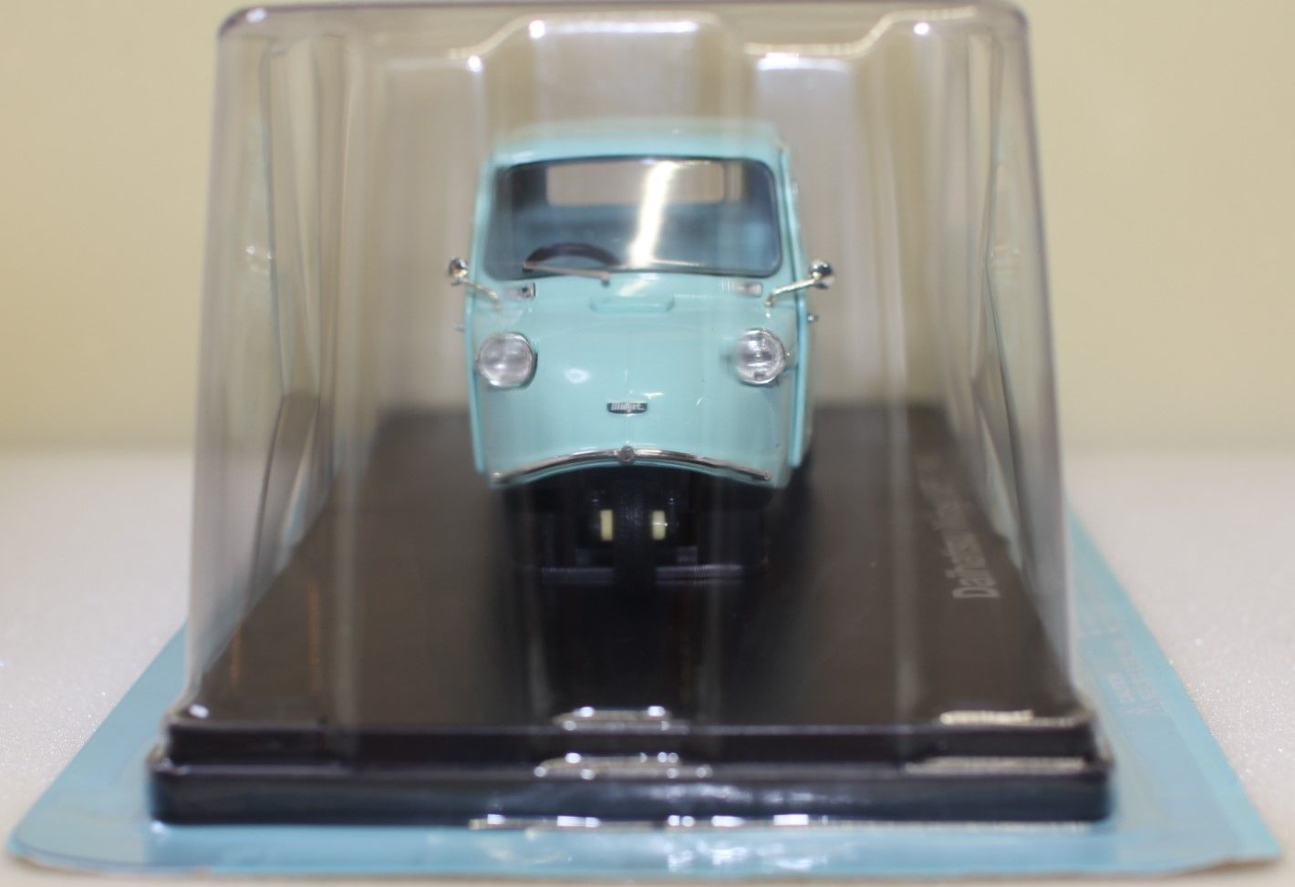 USED 未開封 1/24 国産名車コレクション ダイハツ ミゼット MP5 1963