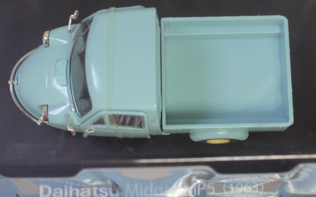 USED 未開封 1/24 国産名車コレクション ダイハツ ミゼット MP5 1963