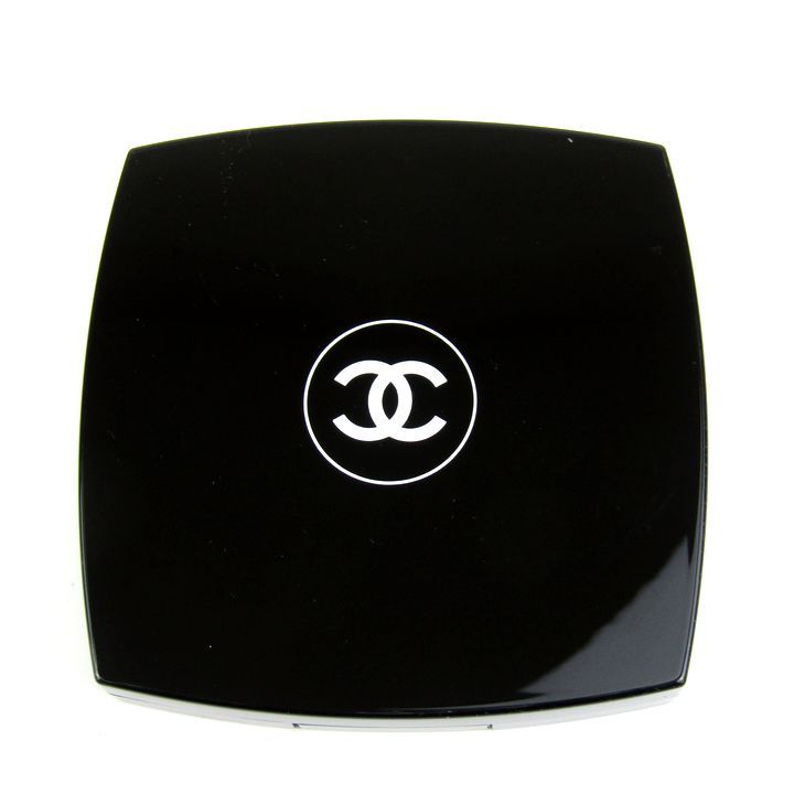 シャネル レ キャトルルージュ ユー エ ジュ 957 タンドレス アイ