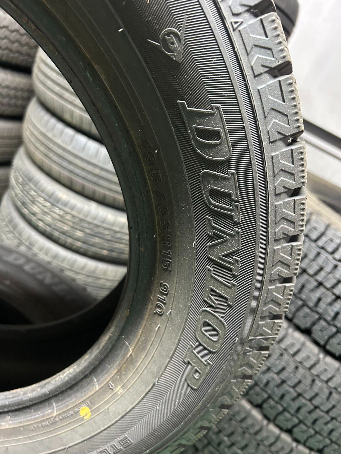 DUNLOP WINTER MAXX WM 02 195 65 R 15 91 Q スタッドレス 4本セット 製