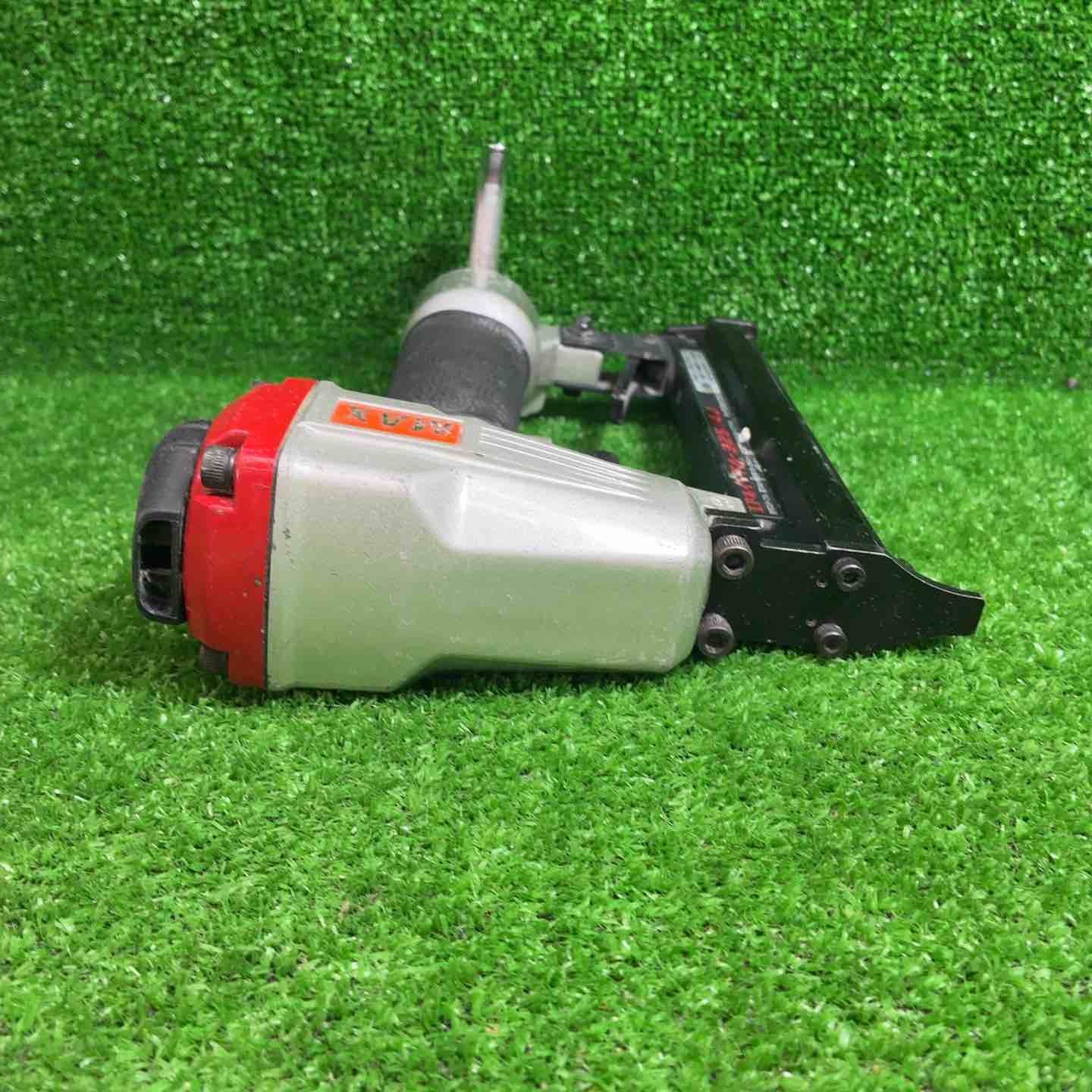 常圧エアタッカ