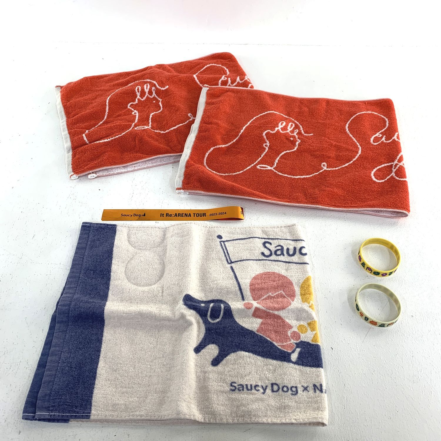 ☆加古川物流】【中古品】Saucy Dog セット タオル ラバーバンド 銀