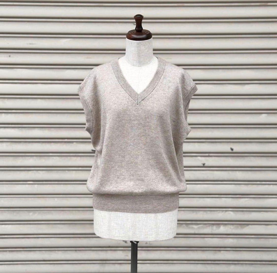 23 ss 2025 AURALEE SUPER FINE SILK KNIT VEST オーラリー カシミア ベスト TOP BEIGE サイズ 0 定価 39 600円