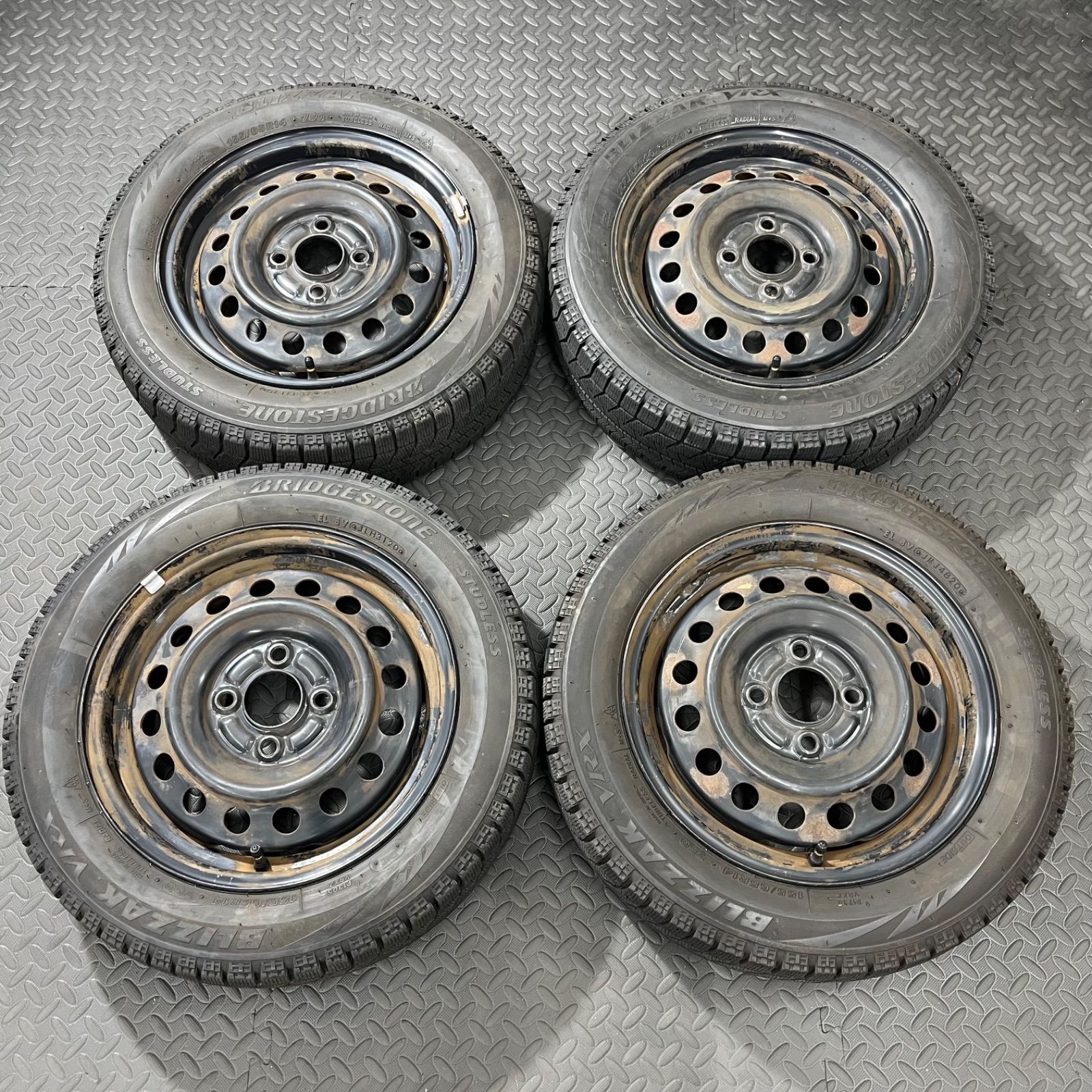 20年製 155 65 R 14 ブリヂストン ブリザックVRX スバル ステラ 2 スタッドレスタイヤ 冬タイヤ 1299 E