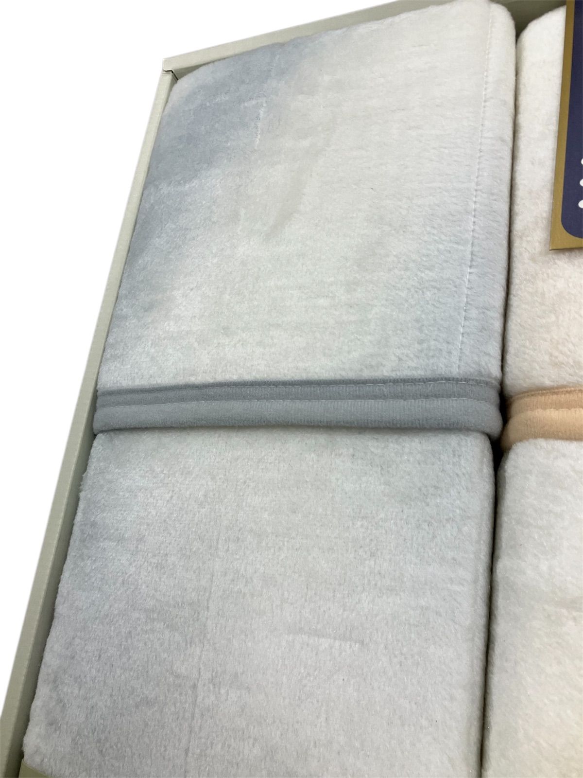 O-1940 未使用 トルマリン シーツ シングル2枚セット - メルカリ