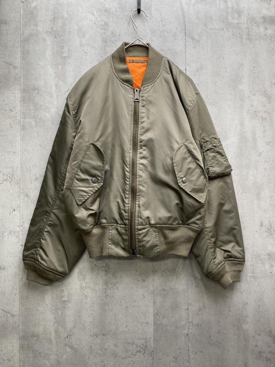 avirex ♫ MA-1 ワッペン XL カーキ フライトジャケット XLサイズ✨AVIREX MA-1 フライトジャケット ワッペン バックプリント