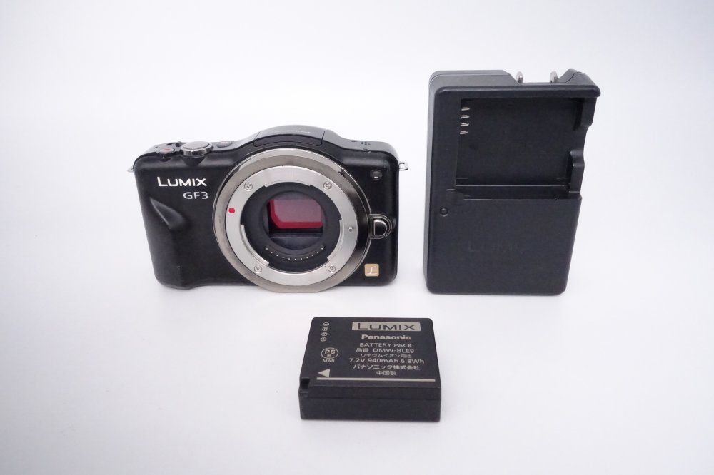 LUMIX DMC-GF3ミラーレス一眼カメラ 本体と付属品 Amazon | Panasonic ミラーレス一眼カメラ LUMIX GF3 ボディ