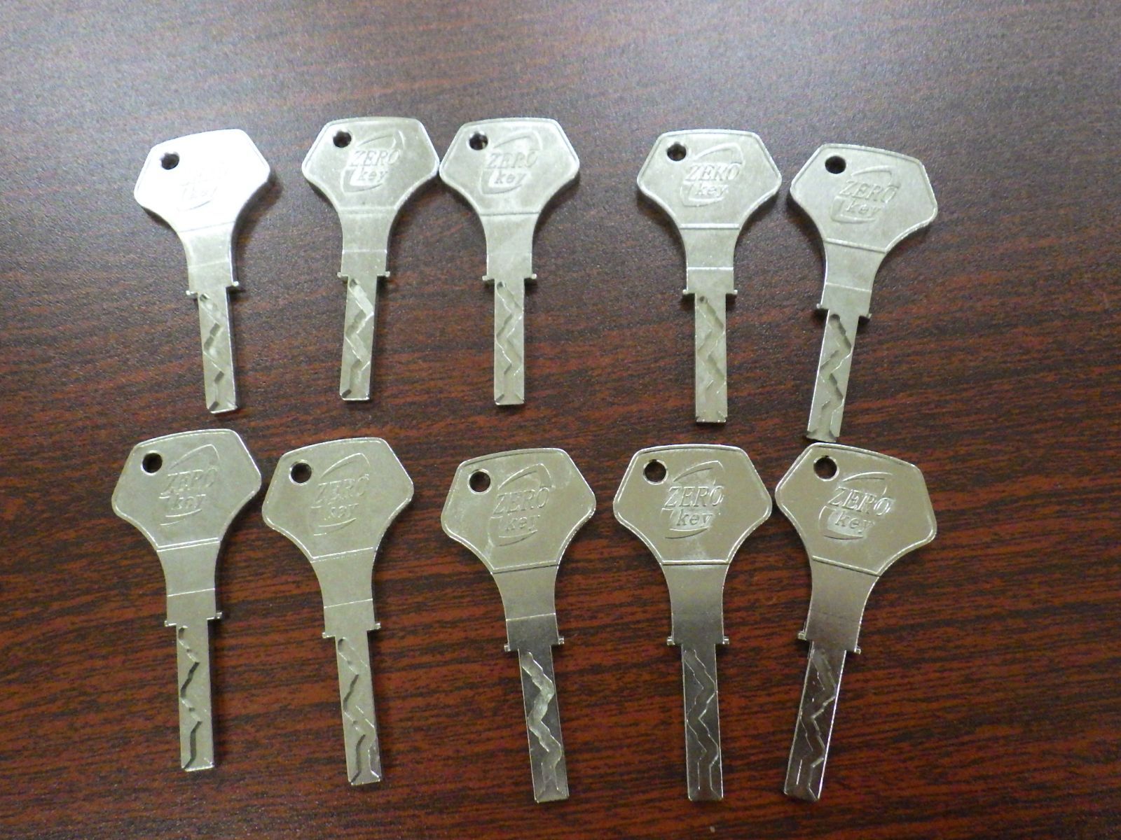 パチスロ】流通鍵(キー) NCL / ZERO KEY 10個セット - メルカリ