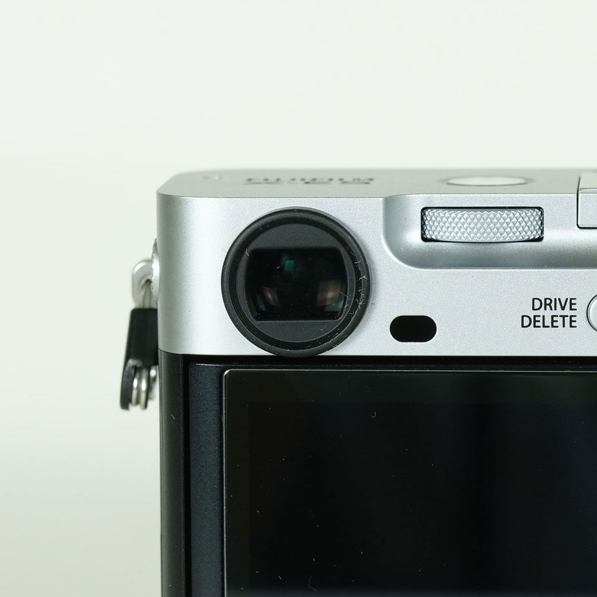 シャッター数270回 X