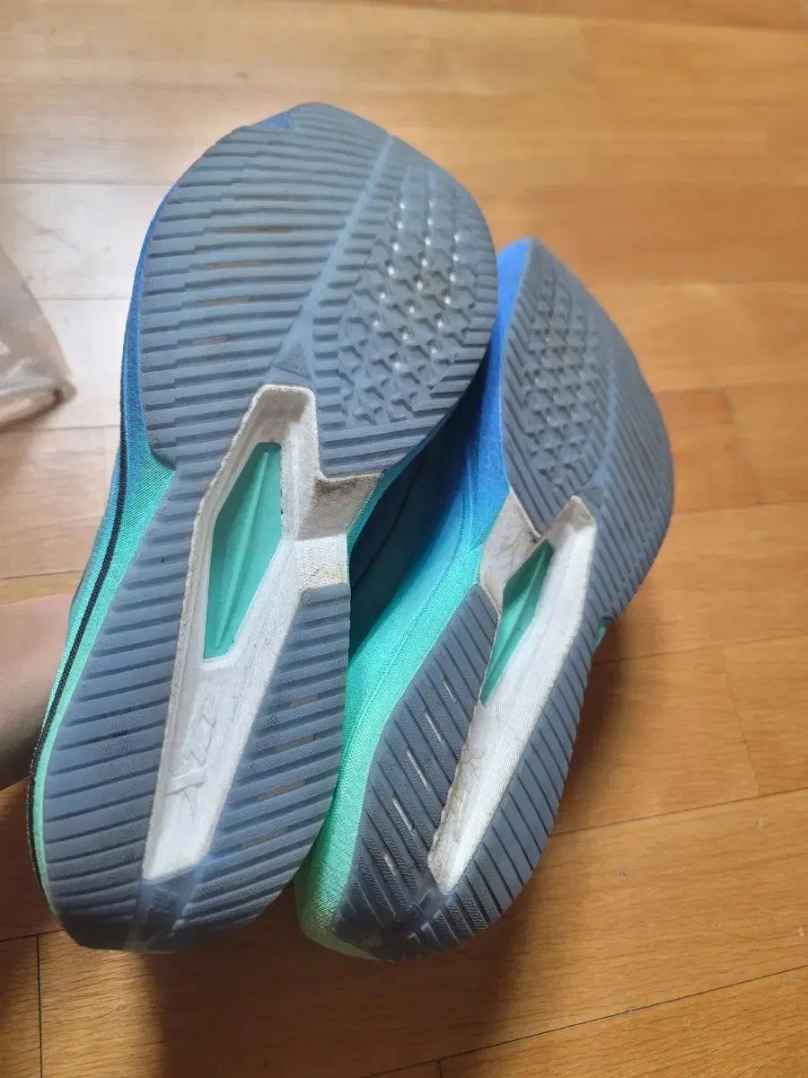 xtep ONE PIECE 2 0 280