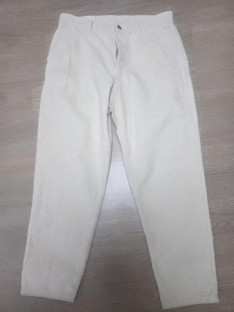 ZARA コーデュロイ ゴールデン ズボン