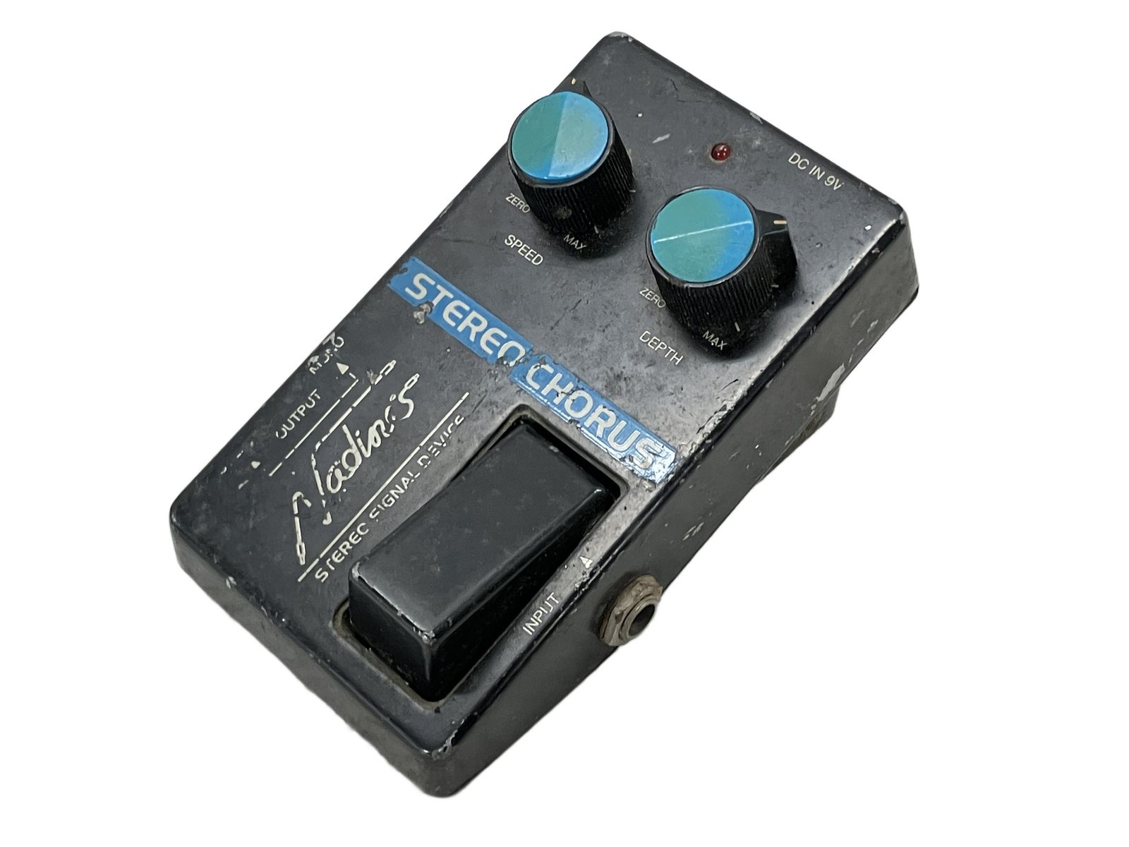 NADINE'S CHORUS エフェクター 80年代 Nadine's STEREO CHORUS エフェクター ギター ナディーンズ ステレオ