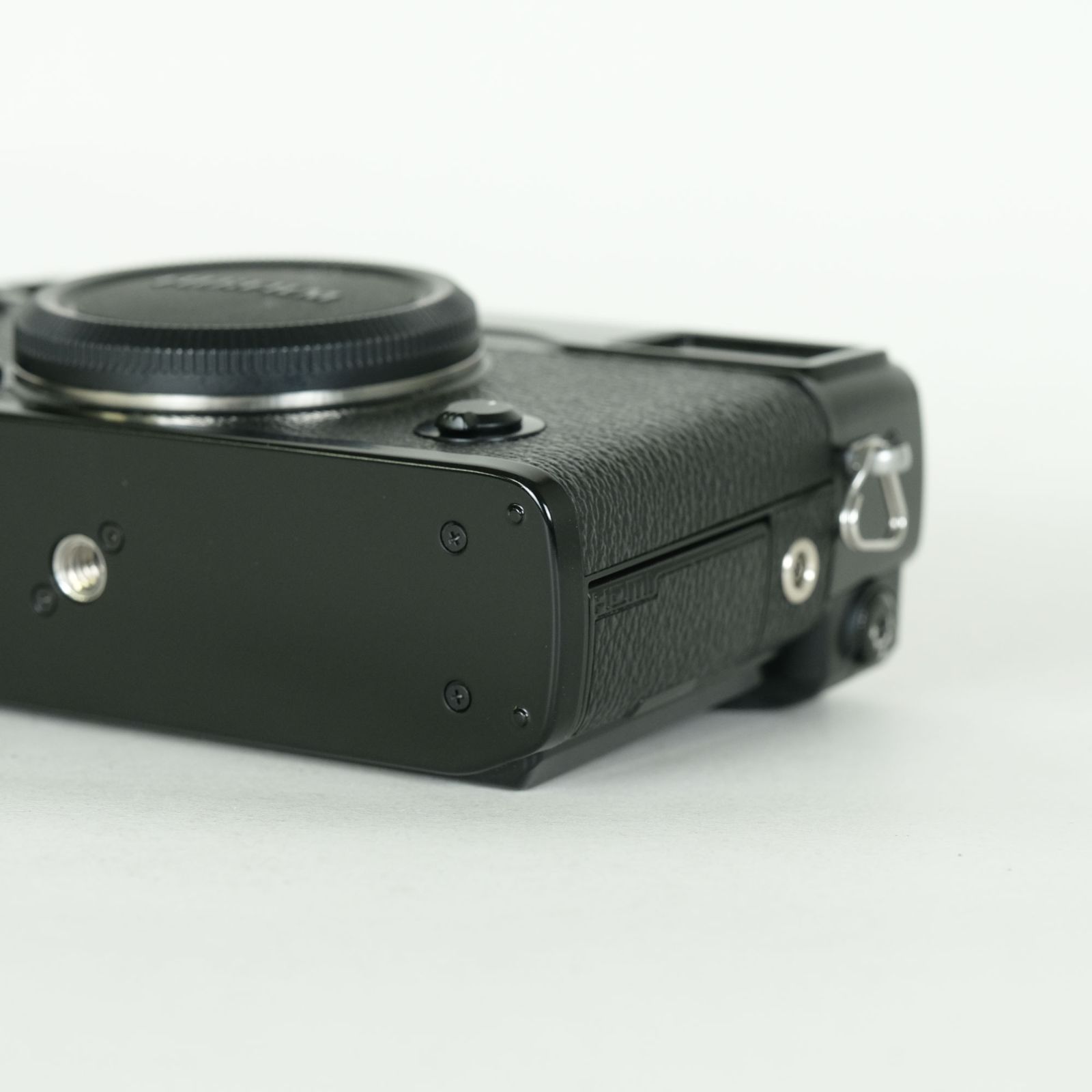 美品 | シャッター数1,800回｜ハンドグリップ・バッテリー2個付