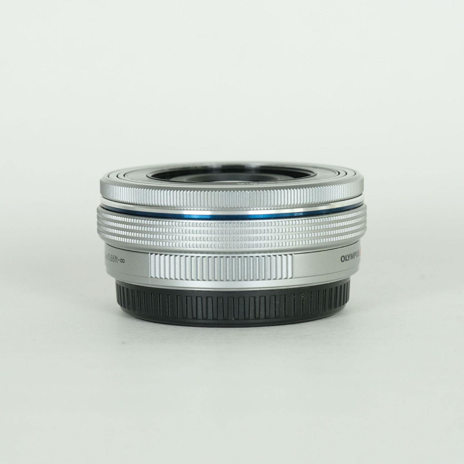 OLYMPUS M ZUIKO DIGITAL ED 14 42 mm F 3 5 6 EZ シルバー マイクロフォーサーズマウント