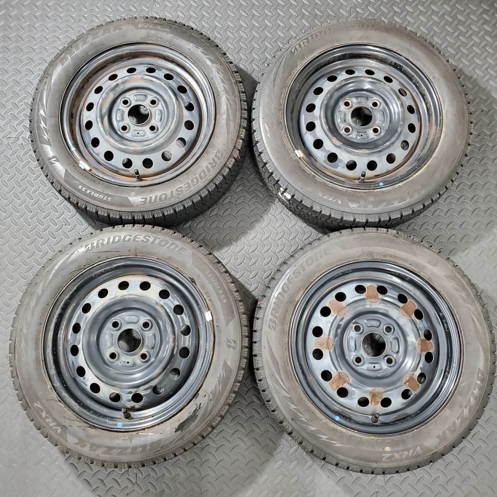 22年製 155/65R14 ヨコハマ アイスガードiG60 ダイハツ タント ムーヴ