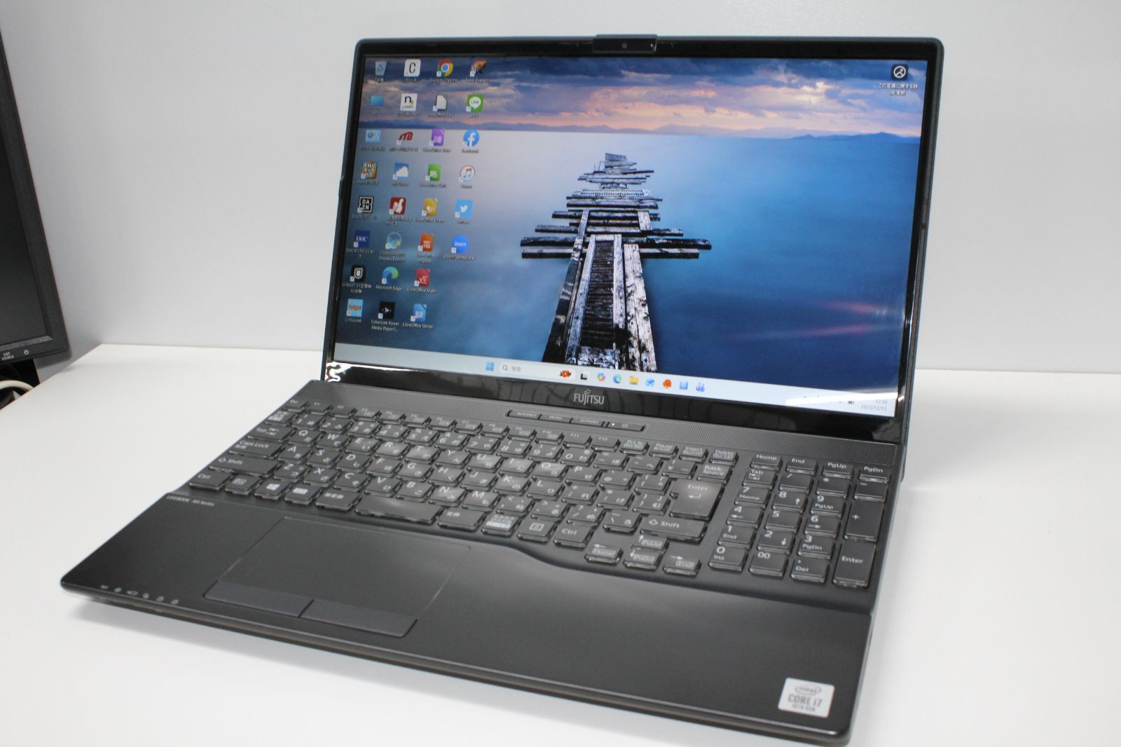 ノートPC】富士通〈LIFEBOOK AHシリーズ〉Intel Core i7/SSD512GB 