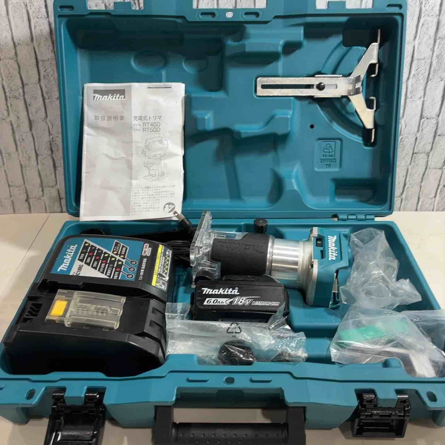 マキタ makita コードレストリマー RT 50 DRG バッテリー 充電器 ケース付き