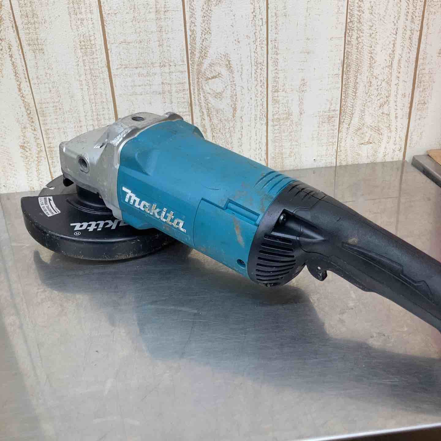 品 マキタ makita 180 mmディスクグラインダー GA 7061 柏店