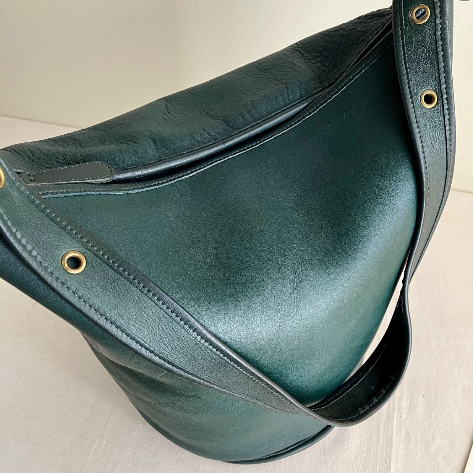 Rare Vintage Coach Bottle Green Duffle Sac XL Shoulder Bag - メルカリ