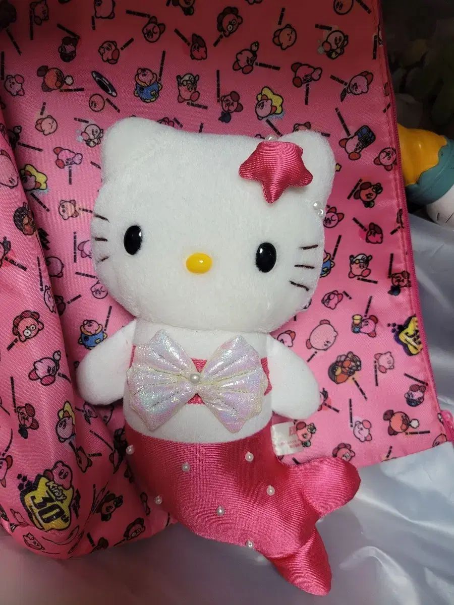 ハローキティ プリンセス ぬいぐるみ ピンク カラー クラシック