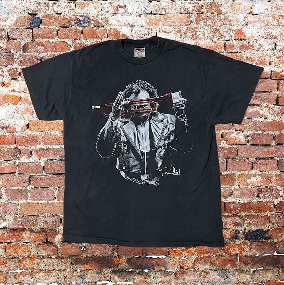Miles Davis / マイルスデイヴィス Tシャツ XL 黒 半袖 100%新品，新作