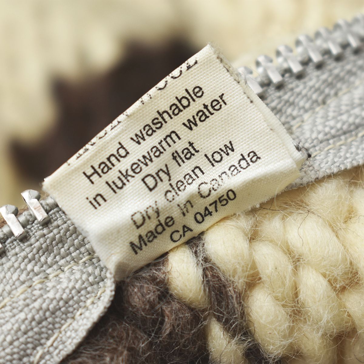 KISITAU カウチンベスト アイボリー×ブラウン　カナダ製 レア 神鳥 美品 KISITAU カウチンベスト アイボリー×ブラウン カナダ製 レア 神鳥 美品