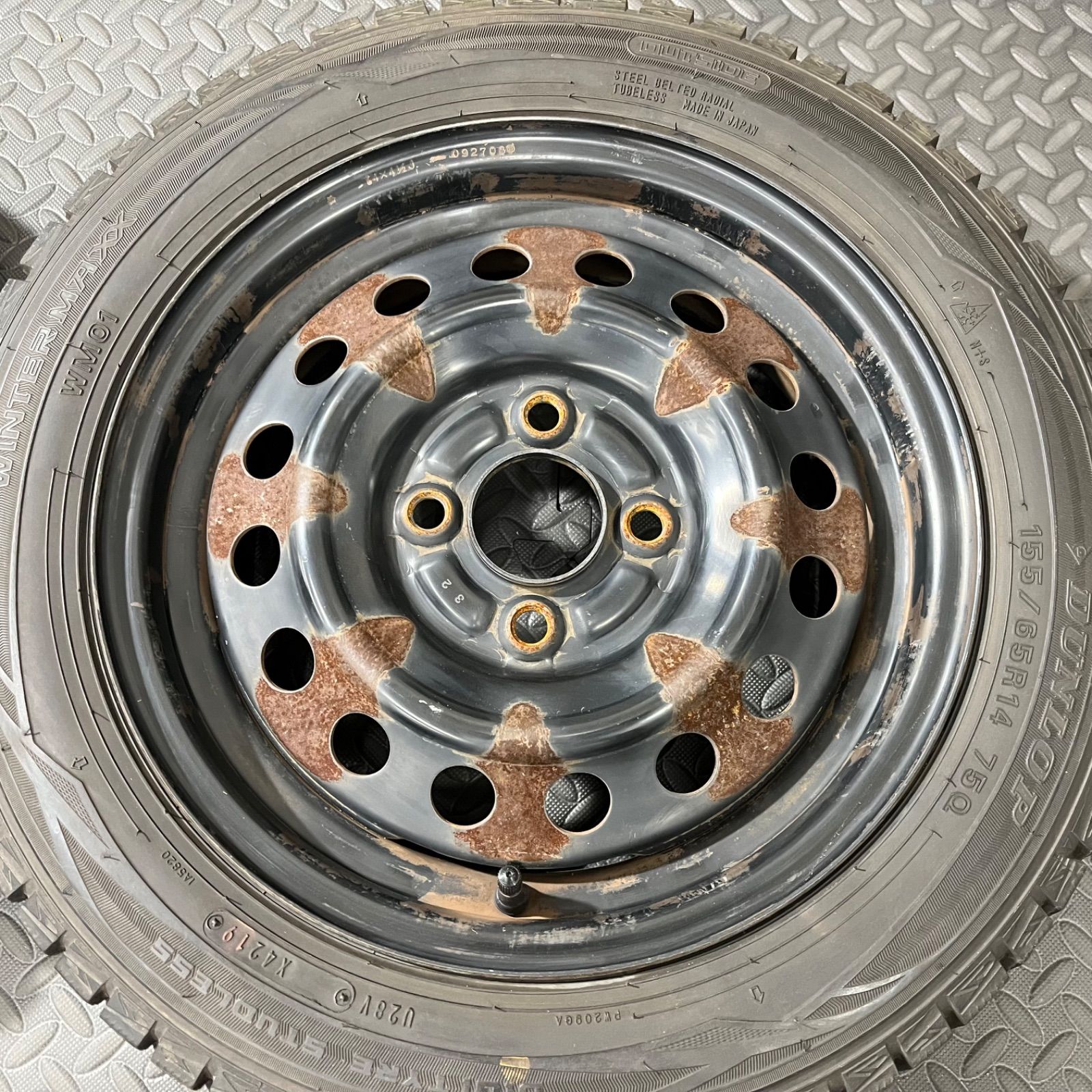  19年製 155 65 R 14 ダンロップ ウインターマックスWM 01 スバル ステラ 2 スタッドレスタイヤ 冬タイヤ 1301 E 14インチ タイヤ ホイールセット