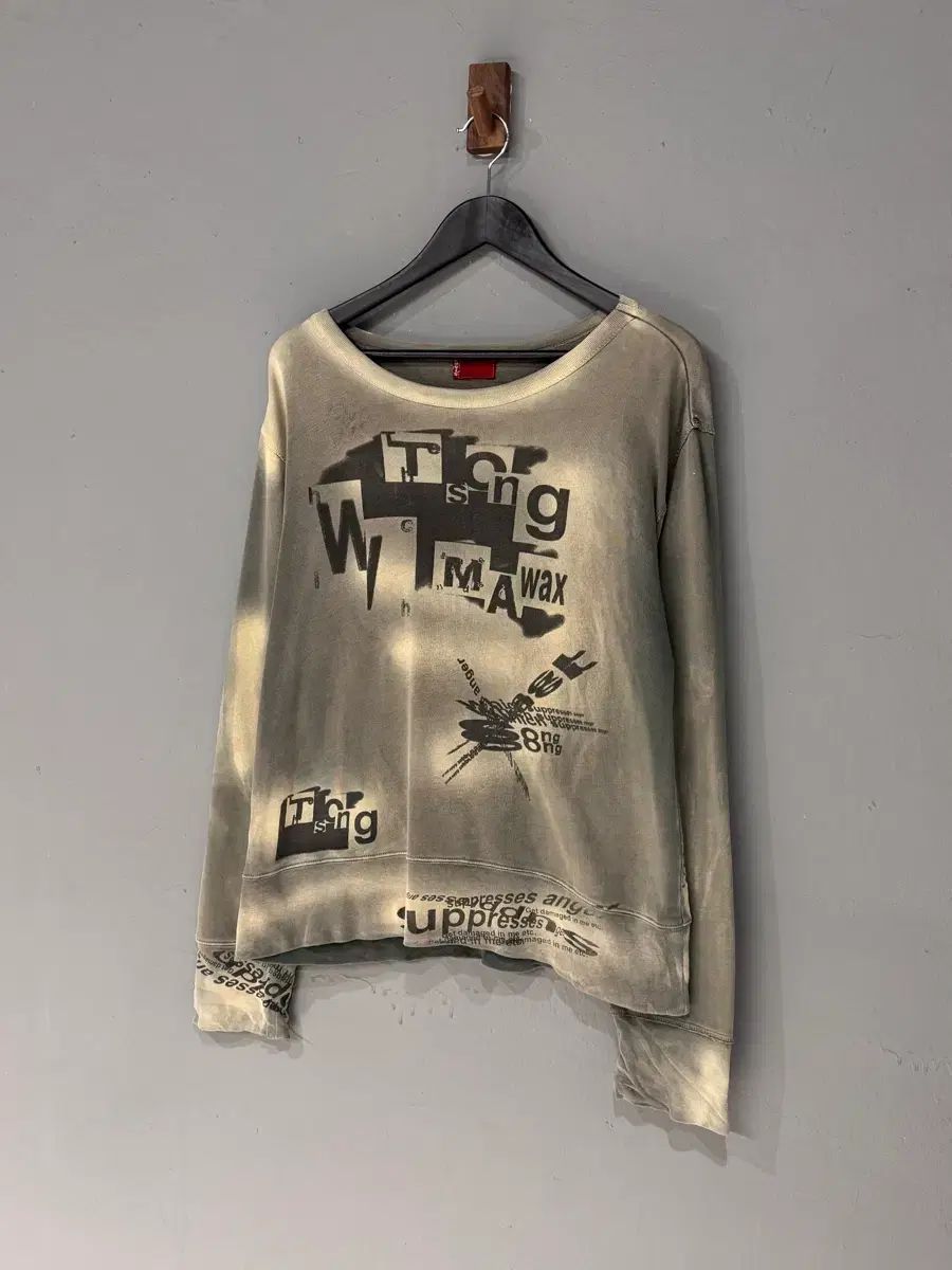 リーバイス レッドタブ グランジ タイダイ ロングスリーブ