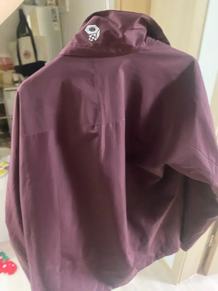 マウンテン ハードウェア ウィンドブレーカー ジャケット 105 XL