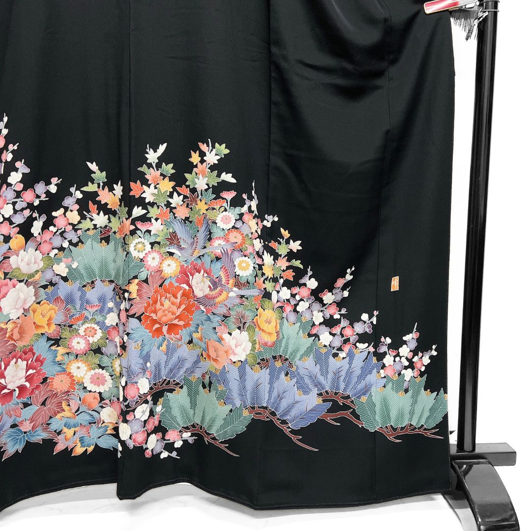 梅乃【123】正絹　黒留袖　フルセット　屏風絵　四季花　花器　金　作家 作家もの 黒留袖 京加賀友禅 鳥 花 松 五つ紋 着物 122b d ms - メルカリ