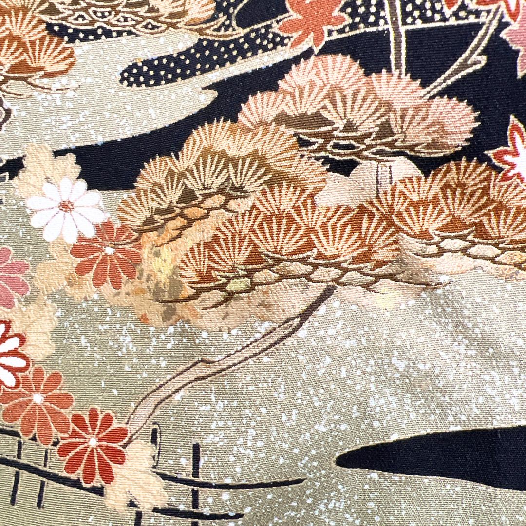  黒留袖 金駒刺繍 金彩 波 垣 松 菊 五つ紋 着物 122 b d ms 黒留袖 着物
