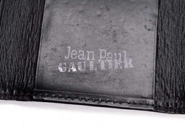 ジャンポールゴルチエJean Paul GAULTIER メタルプレートキーケース 黒