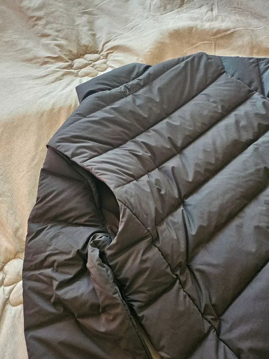 volvik ボルビック ブラック 軽量 ダウン 85