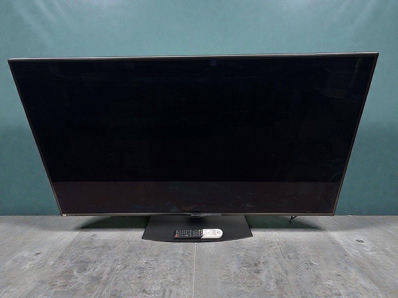 状態良好 SHARP シャープ 60 V型 8 K対応 液晶 テレビ AQUOS Android TV 4 Kチューナー内蔵 T-C BW 1