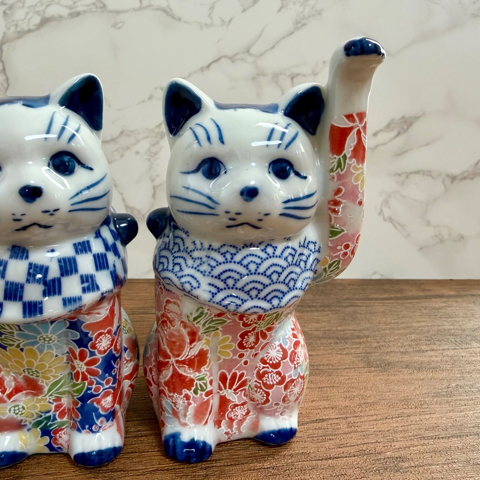 猫　磁器　招き猫 瀬戸焼】招き猫 友禅 磁器 左右 セット 12.5cm 縁起物 置物 金運招福