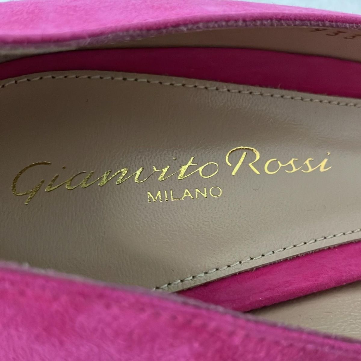 Gianvito Rossi(ジャンヴィト・ロッシ) パンプス 37 レディース