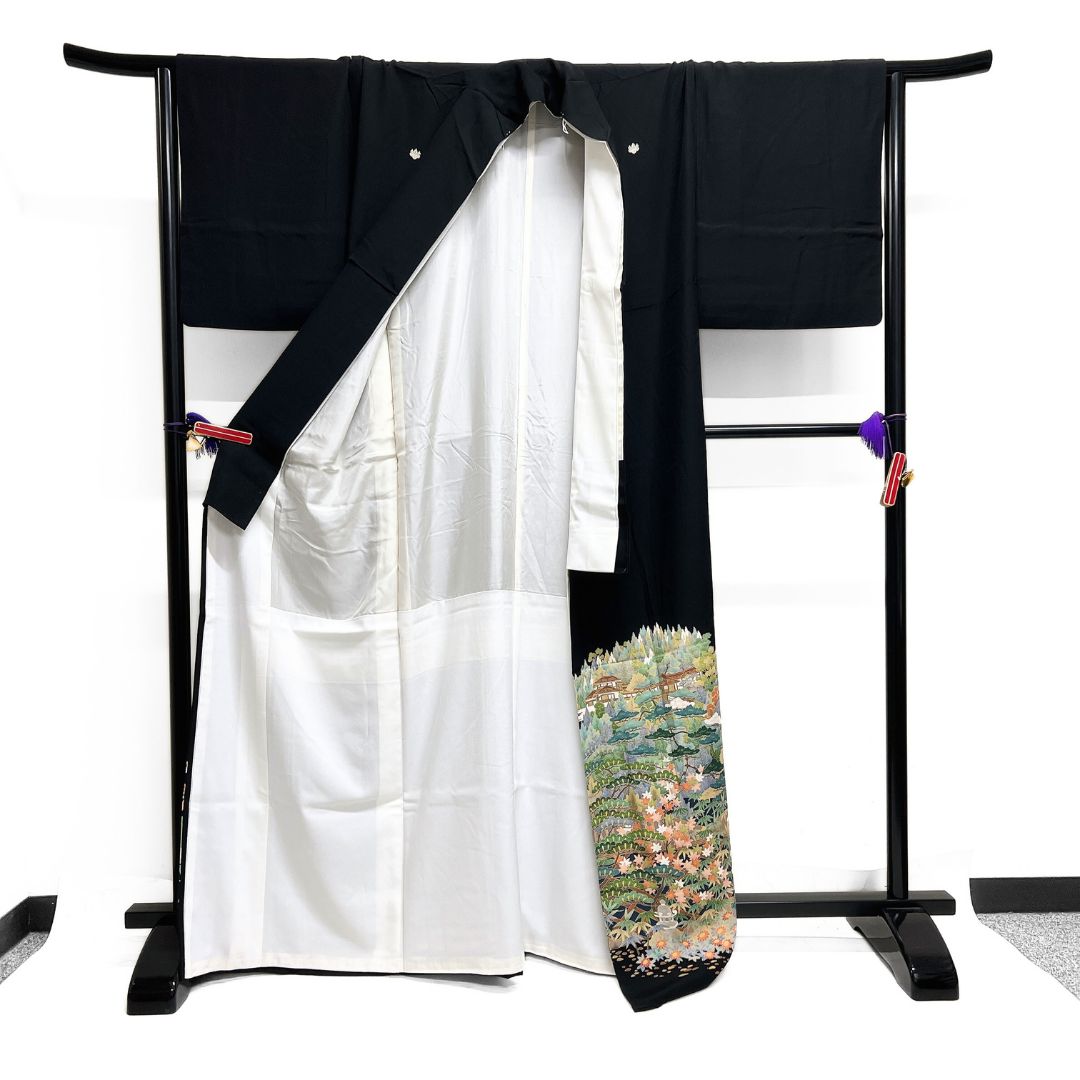 黒留袖 松竹 椿 楓 菊 お屋敷 五つ紋 比翼付き 着物 122b d ms - メルカリ
