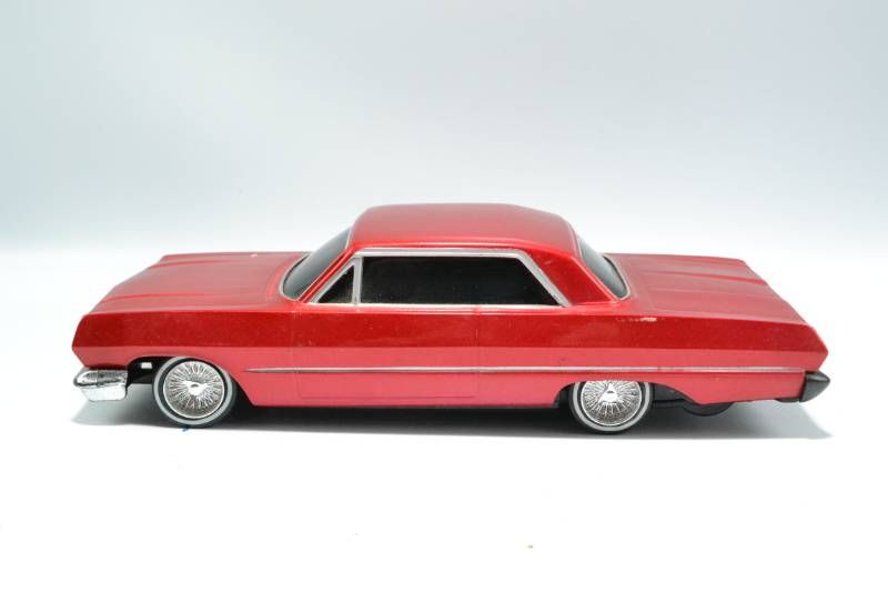 送料無料】Jada Toys ジャダトイズ 1963-1964 Chevrolet シボレー