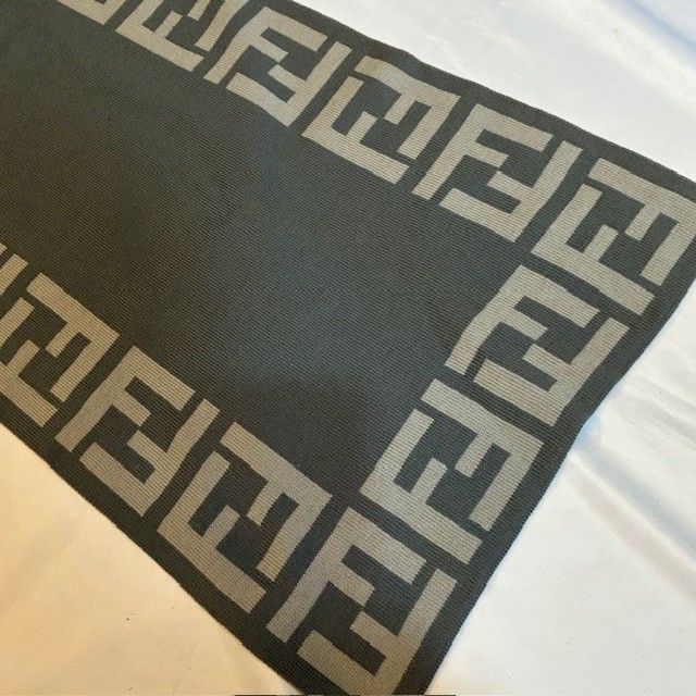 フェンディ FENDI ズッカ FFロゴ リバーシブル ウールマフラー グレー