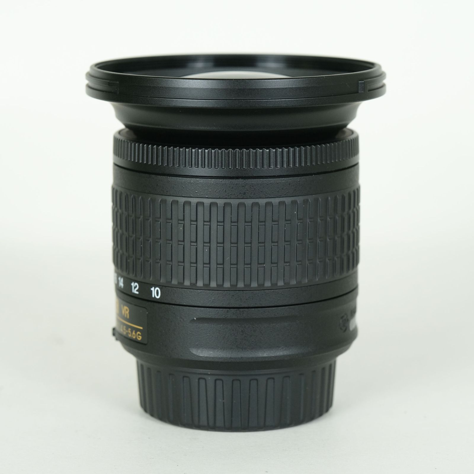 ニコンFマウント