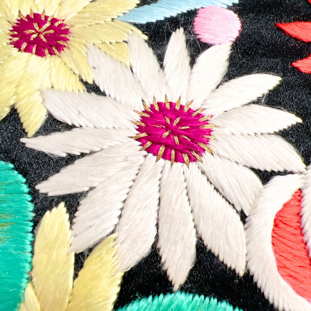  アンティーク 名古屋帯 刺繍 椿 菊 梅 着物 122 b d ms 名古屋帯 帯