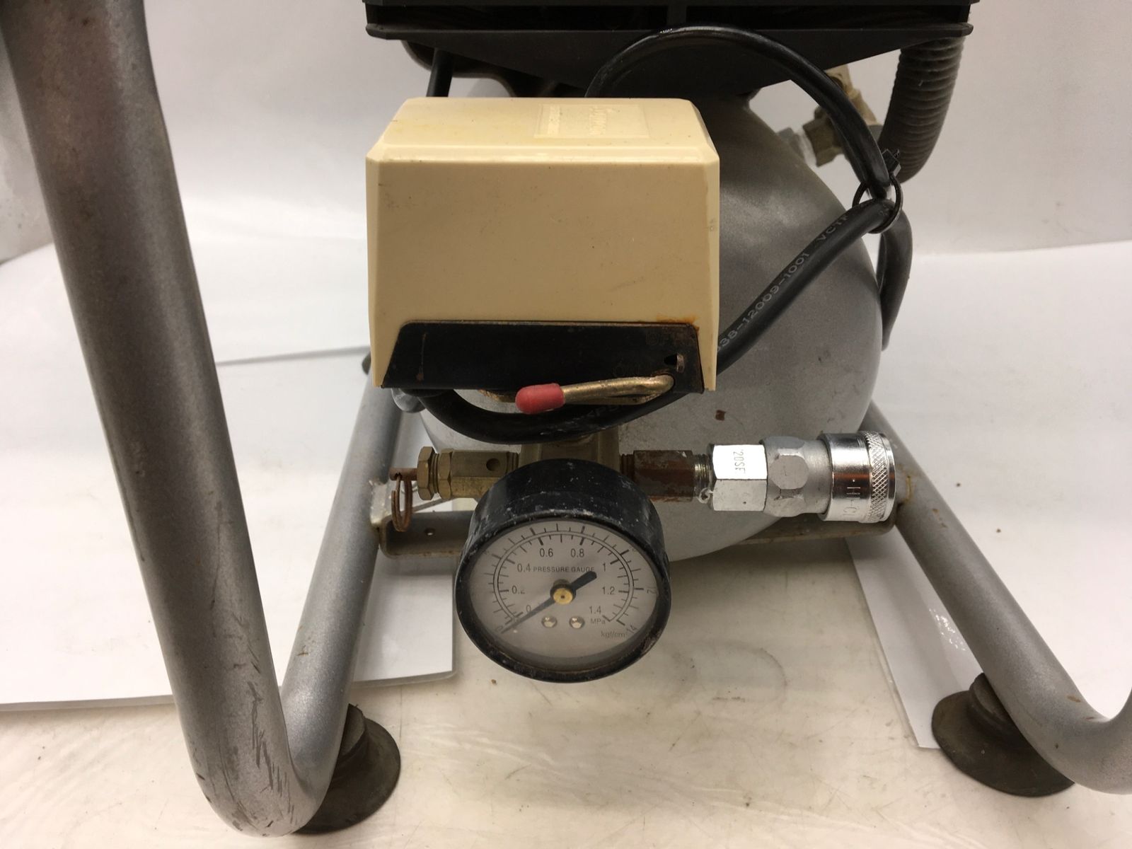  品 RYOBI|リョービ エアコンプレッサ|7 L ACP-50|698401 A エコツー M 02 コンプレッサー エアーツール